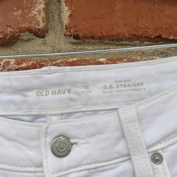 Old Navy High Rise OG Straight White Denim Jeans Women’s 12P - Picture 2 of 4